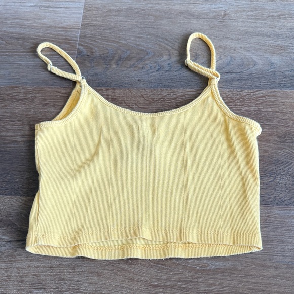 Hollister Yellow Floral Embroidered Crop Top - Picture 5 of 5